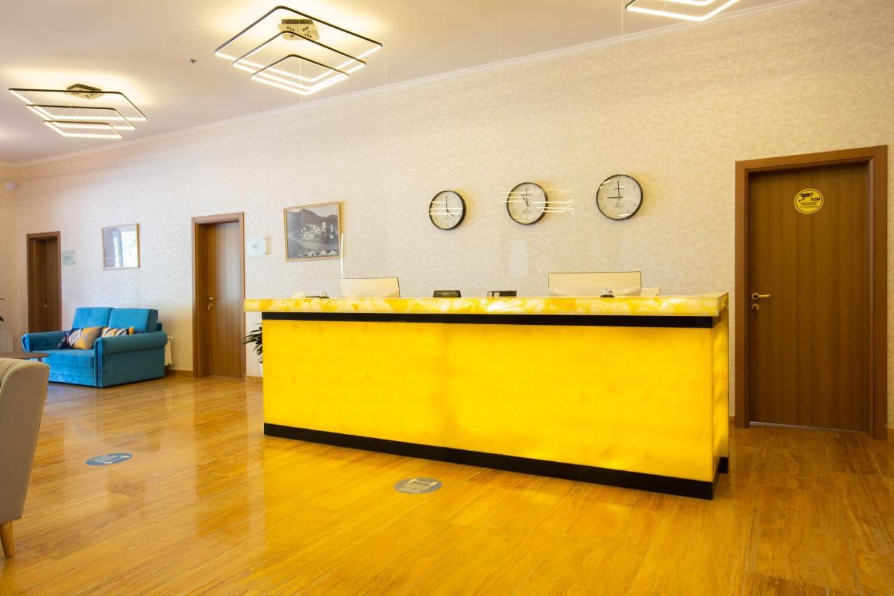 Gistola Hotel Mestia Esterno foto